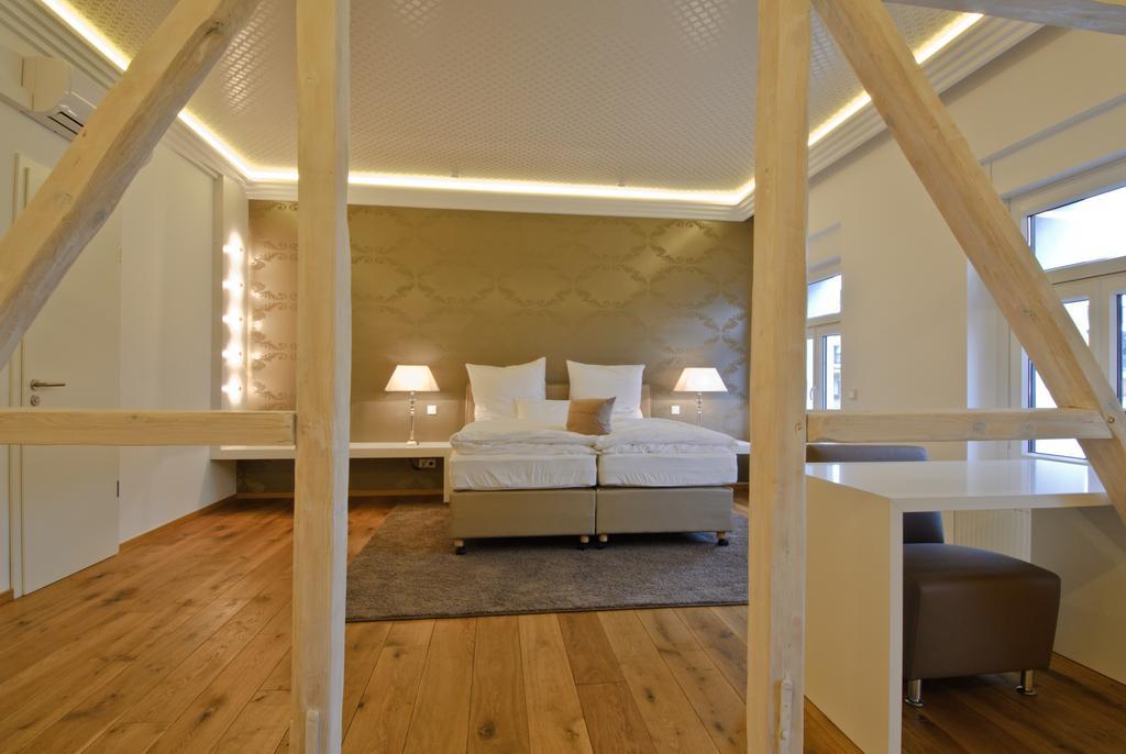 Helvetia Suites Dusseldorf Phòng bức ảnh