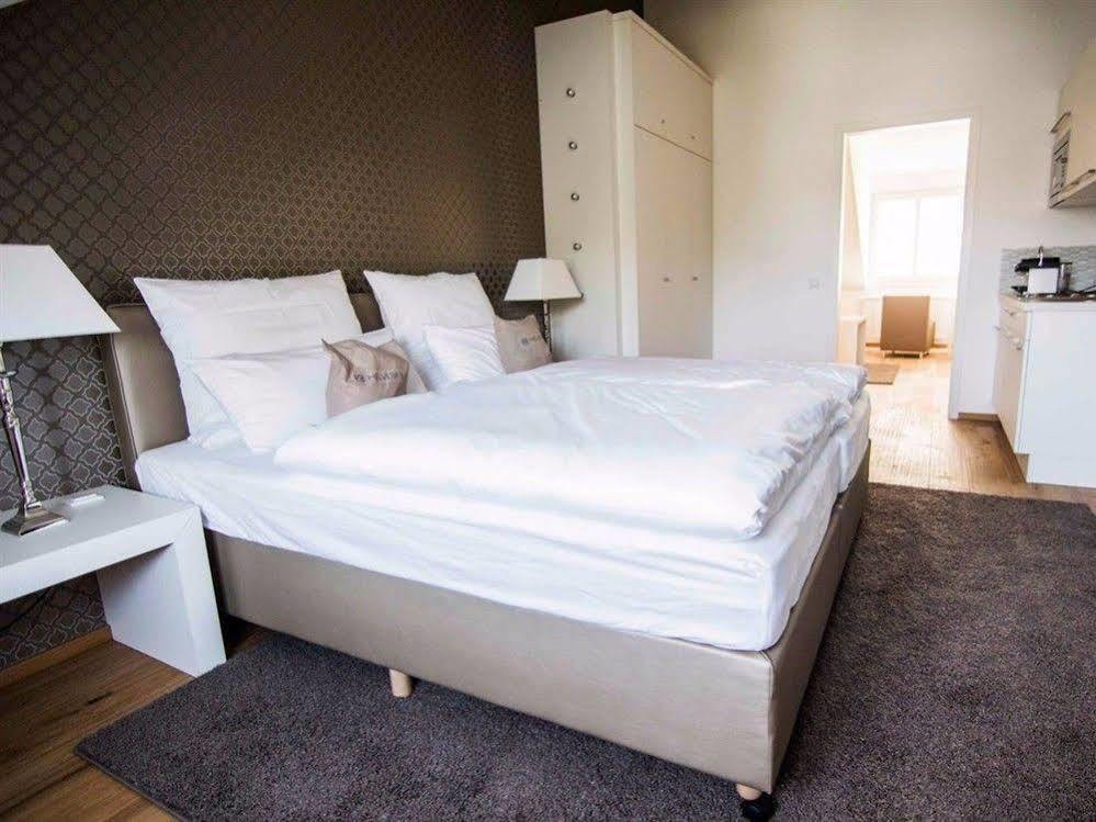 Helvetia Suites Dusseldorf Ngoại thất bức ảnh